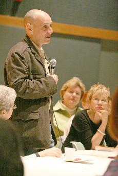 Author Eric Schlosser speaks during a quesiton-and-answer sessin at Beale library on Feb. 8.