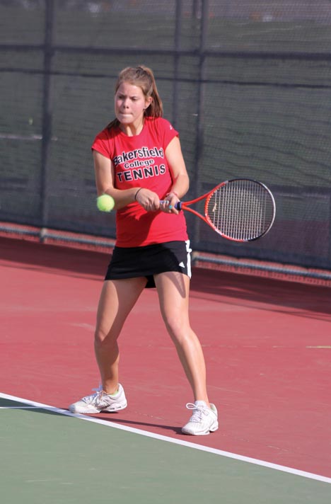 BC tennis struggles to capture consistent victories
