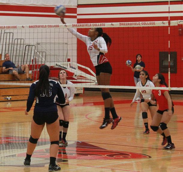 Volleyball team off to slow start