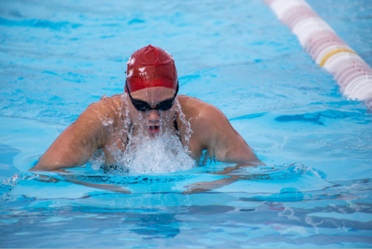 BC+swimmer+Jennifer+Quan+competing+at+an+event.