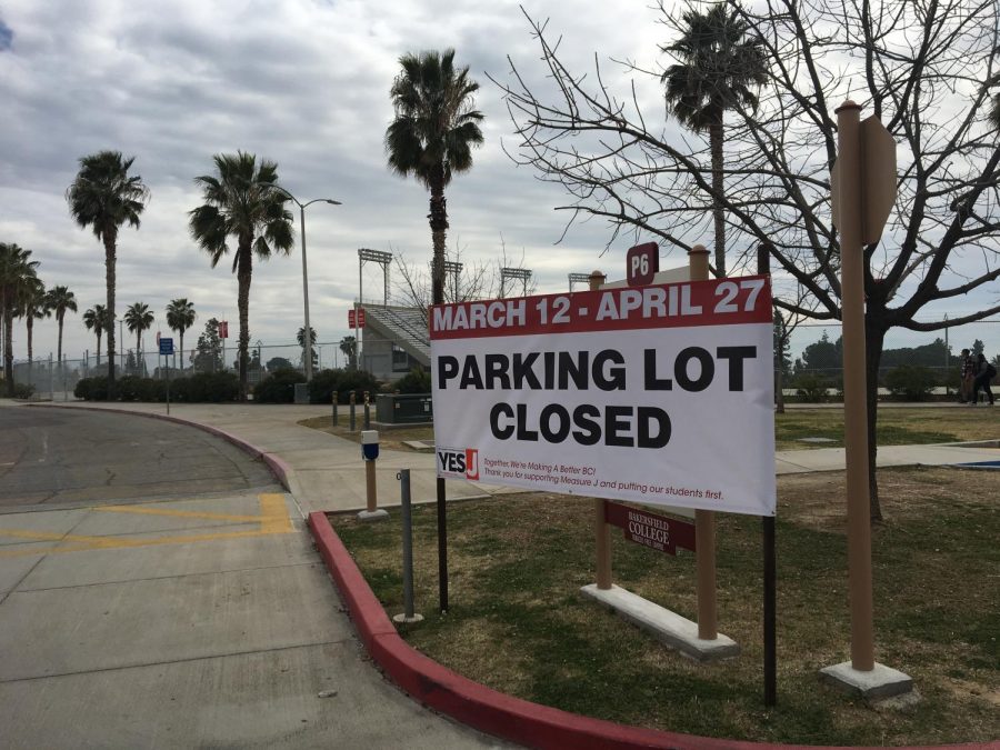 Sign tells students when the parking lot will be closed.
