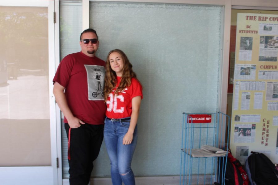 President-Elect James Tompkins and Vice President-Elect Ashley Nicole Harp pose as they get ready to help students.