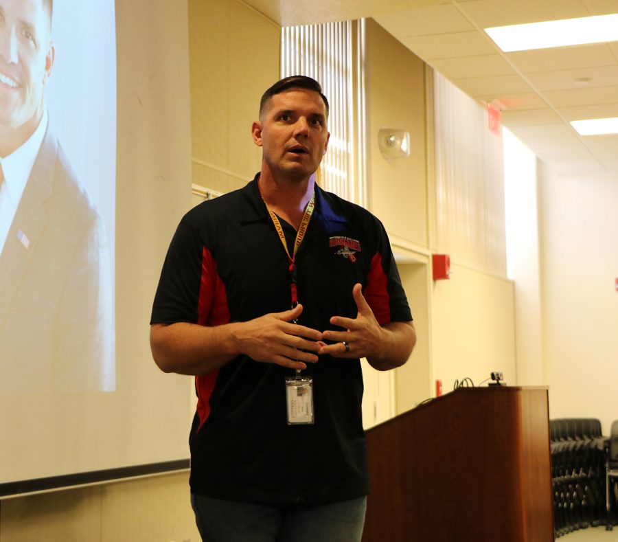 Jeremy Staat speaking about the Veterans foundation and how he transitioned from the military life to the civilian life at the BCSGA power lunch in Levan Center on Nov. 18. 