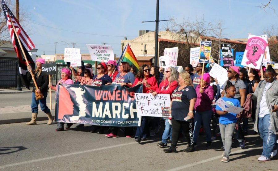 Supporters+march+through+Mill+Creek+Park+in+the+2019+Womens+March+Kern+County+in+downtown+Bakersfield%2C+Jan.+2019.++