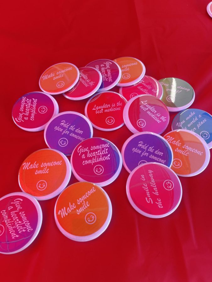 The Bakersfield College Office of Student Life were giving away complement pins for their “National compliment day” event on Jan. 25 on the BC main campus. 