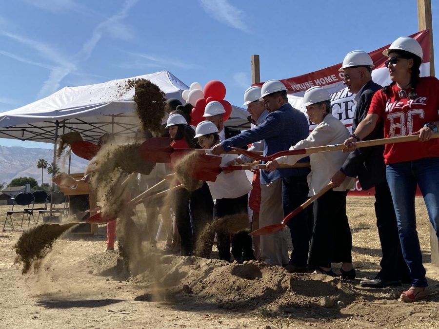 Dr. Sonya Christian, Arvin mayor Olivia Trujillo, former California Congressman Bill Thomas and more break ground on the new BC campus in Arvin.
