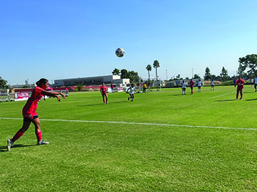 Winger Camila Moncada (14) mid-throw in against L.A West.