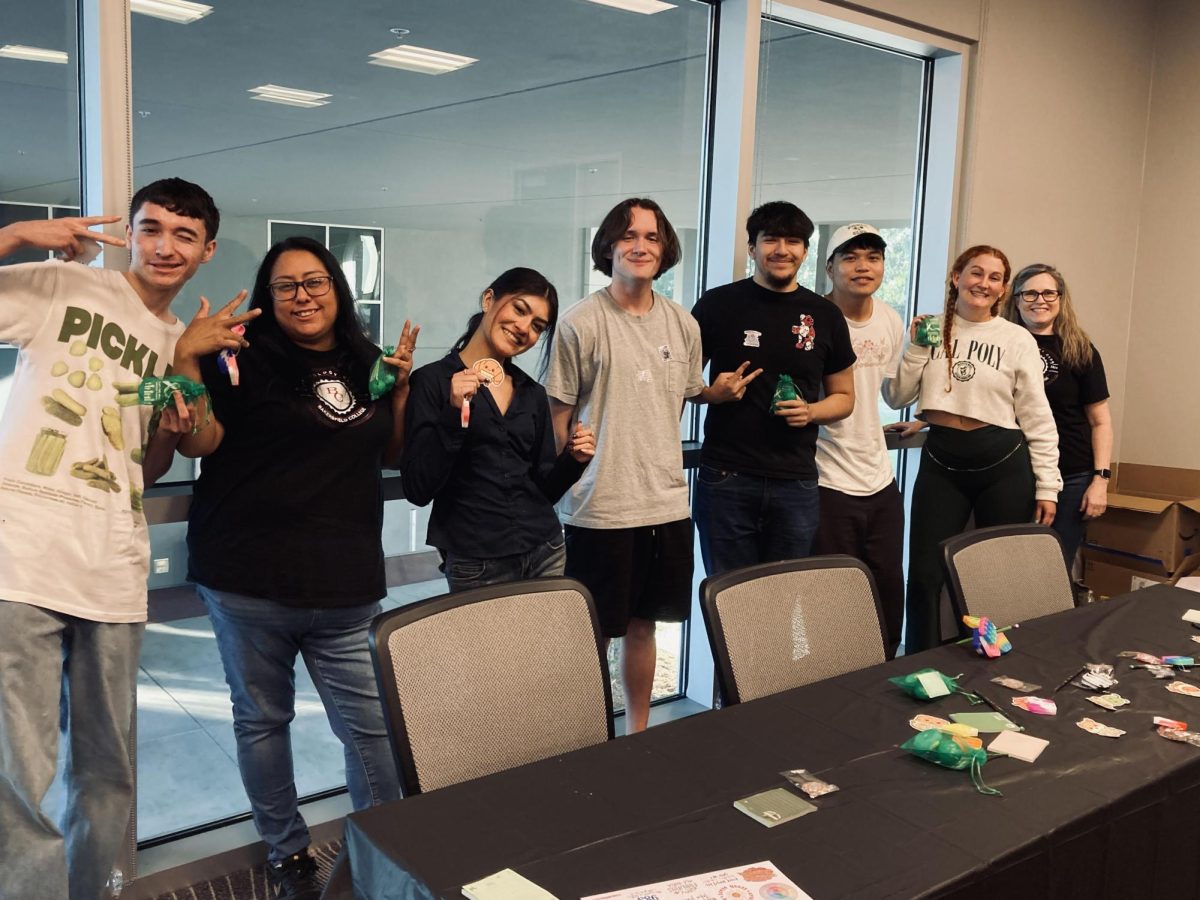 The psychology club buddies up at their finals study session.